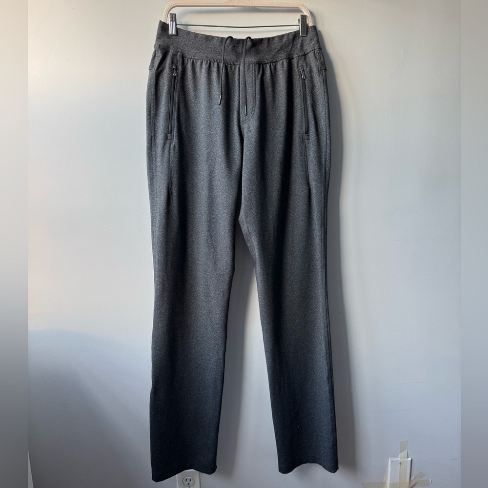Lululemon Men's Discipline Pant 32" Inseam - Carbon
Dust Gray - Size L